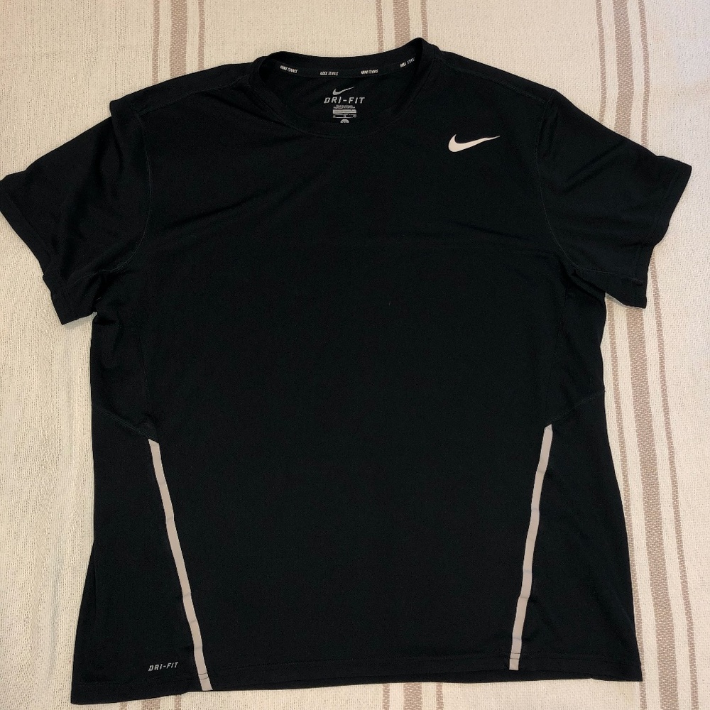 Nike Dry-Fit Tennis Shirt  XL   NWOT